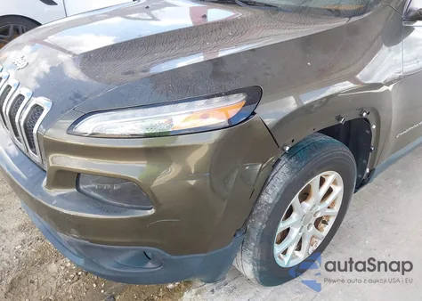 2015 Jeep Cherokee Latitude из США, поврежденный, VIN 1C4PJMCS8FW559172